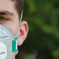 Українцям загрожують великі штрафи за порушення самоізоляції: скільки заплатять і як перевірятимуть