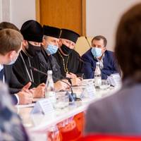 «Святкування повинне бути безпечним»: у Тернополі відбулося засідання Ради Церков