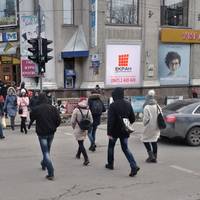 Тернополянам набридла зовнішня реклама в місті: збирають підписи про її заборону (петиція)