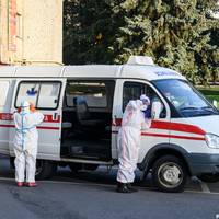 Нова хвиля COVID-19 чекає українців влітку: імунолог розповів про новий локдаун