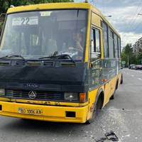 У Тернополі в ДТП зіткнулися дві маршрутки (Фото)