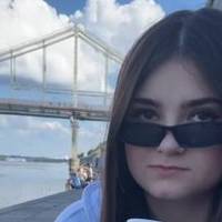 “Я би на х** заборонила українську мову”: ще одна блогерка різко висловилася без жодного сорому (ВІДЕО)