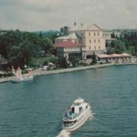 Тернополян та гостей міста кличуть на прогулянки озером (відео)