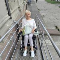Тернопільський драмтеатр виявився недоступним для людей, які пересуваються на візку