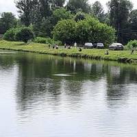 На Тернопільщині виник конфлікт між орендарем ставу та місцевими жителями (фото)