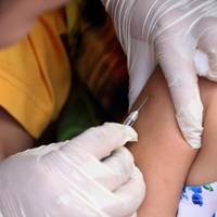 В Україні дозволили щеплювати дітей від COVID-19 без обмежень