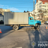 ДТП у Тернополі: 17-річний учень збив жінку на переході (Фото)