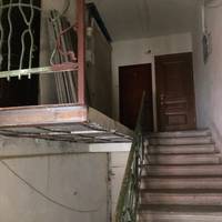 Квартира є, входу – немає: у Тернополі за 23 тисячі доларів продають помешкання, вхід до якого замурований (ФОТО)
