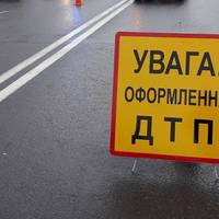 Рейсовий автобус зіткнувся з легківкою на Тернопільщині