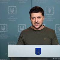 «Ви не відкупитесь літрами пального за літри нашої крові». Зеленський розкритикував НАТО за бездіяльність щодо Росії