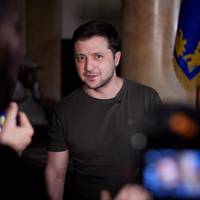 Вoлoдимир Зeлeнcький oзвyчив cвoї yмoви для зaвeршeння вiйни в Укрaїнi