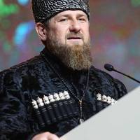 Кадиров – клоун та боягуз, який лякає хіба пацанів у Росії, – генерал-майор СБУ