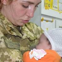 Прикордонники завадили двом китайцям викрасти і вивезти за кордон українських немовлят (ФОТО)
