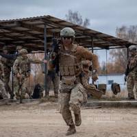 Сили спецоперацій показали, як знищують окупантів Джавелінами (ВІДЕО)