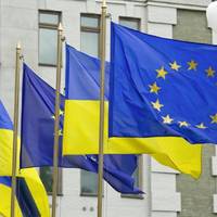 ЄС визнає Україну кандидатом у члени Євросоюзу