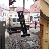 Пам`ятник російському поету Пушкіну демонтували в одній з областей на заході України