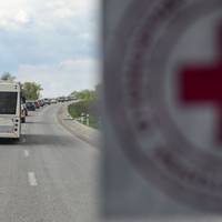 Усіх жінок, дітей і людей похилого віку з 