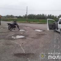 На Тернопільщині водій “Рено Кенго” збив 19-річного мотоцикліста