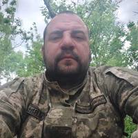 «Старався робити у цьому житті щось краще»: у Тернополі попрощалися з воїном Андрієм Федорківим