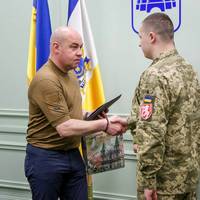 «Допомога армії від Тернополя повинна їхати у всіх напрямках, де воюють тернополяни» - мер Тернополя