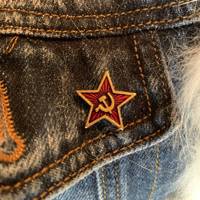 Харків’янину доведеться відповідати за носіння у Тернополі забороненої символіки