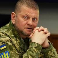 Генштаб скасував рішення про «дозволи» для військовозобовʼязаних – Залужний
