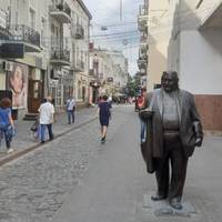 У Тернополі 21-річний переселенець з Херсона виліз на пам’ятник Гереті заради селфі