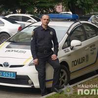 Поліцейському з Тернополя довелося перевозити людське серце