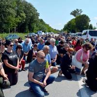 Подвійне горе: На Збаражчині попрощалися із захисниками України Вадимом Кравчуком та Іваном Дударем