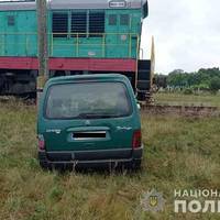 ДТП на Тернопільщині, – автомобіль потрапив під поїзд