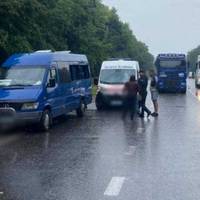 На об'їзній Тернополя сталася аварія: рух ускладнено, є потерпілі
