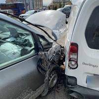 Розбиті п’ять авто: у Тернополі п’яний водій скоїв ДТП