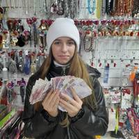 Понад 10 000 гривень зібрала дівчина з Кременця для військових (Фото)