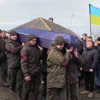 “Тарас дуже швидко став дорослим”: на Тернопільщині поховали 21-річного нацгвардійця (ФОТО)