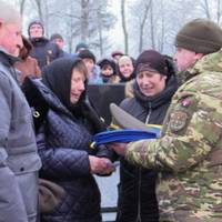 Єдиний та довгоочікуваний син: на Тернопільщині попрощалися із молодим Героєм