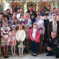Скандал на Кременеччині: люди вимагають зупинити будівництво московської церкви