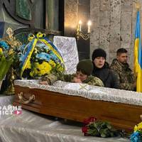 Тернопіль прощається з Героєм Михайлом Сидораком