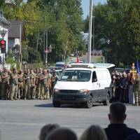 У Теребовлі зустріли загиблого на війні командира Юрія Пушкіна