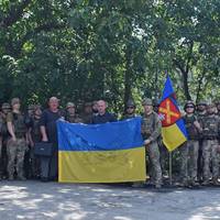 Захисники з передової зворушливо привітали тернополян з Днем міста