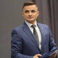 Чи поновлять на посаді Михайла Головка?