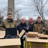 Мер Тернополя Сергій Надал поїхав на фронт до тернополян, щоб передати ударні FPV дрони від Тернопільської міської ради