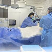 У Чорткові в лікарні вперше імплантували в серце трикамерний кардіовертер-дефібрилятор