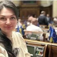 Скандальна нардепка з Тернопільщини повідомила про суттєві зміни у майновому стані: земля і будова за 11 млн. грн.