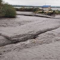 Спустили воду з річки на Тернопільщині: місцеві мешканці “б’ють на сполох”