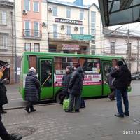 Тернополяни скаржаться на громадський транспорт. Відео