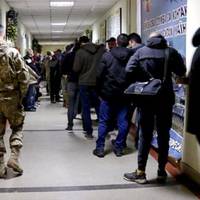 Військовозобов'язаних та Тернопільщині просять не створювати черг біля ТЦК та СП