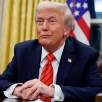 “Вони воюють одне з одним”: Трамп відреагував на російські обстріли в умовах перемир’я