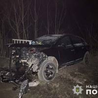 На Тернопільщині 22-річний водій зіткнувся із бетонною плитою на мосту  у комендантську годину