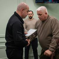 Сім родин захисників з Тернополя отримають кошти від міста на власну справу