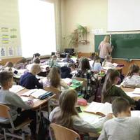 Літні канікули можуть бути коротшими: коли лунатиме останній дзвінок у 2025 році